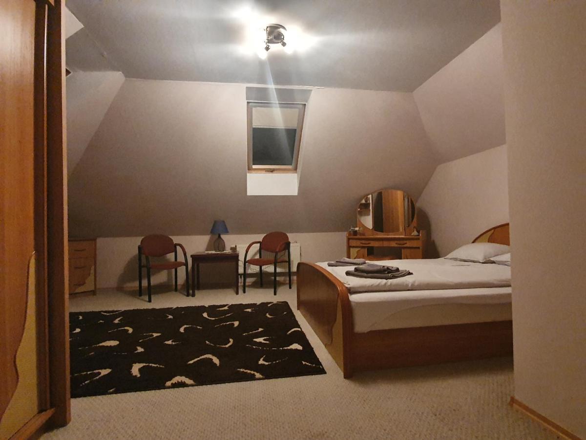 Mieszko Rooms Legionowo Eksteriør billede