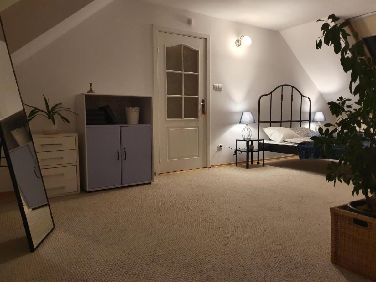 Mieszko Rooms Legionowo Eksteriør billede